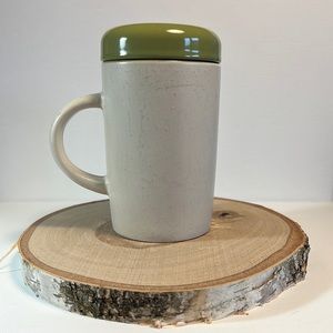 Just the coolest Tea cup w/ lid